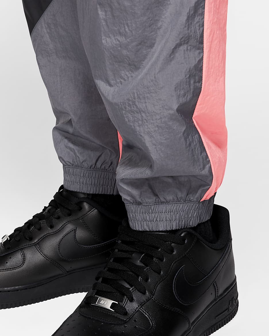 Nike sportswear woven pants online